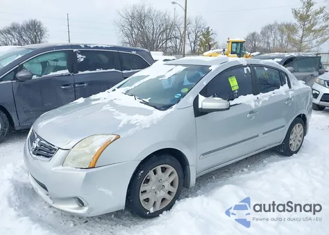 2011 Nissan Sentra 2.0S z USA, uszkodzony, nr VIN 3N1AB6AP4BL615060